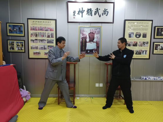 聚焦阅兵盛典—墨颂强国风华赵金生