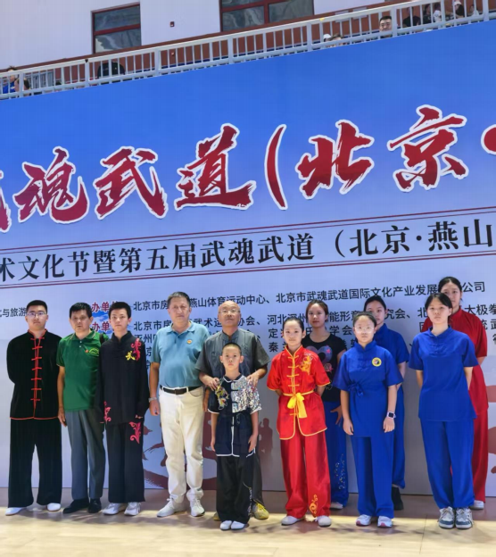 聚焦阅兵盛典—墨颂强国风华赵金生