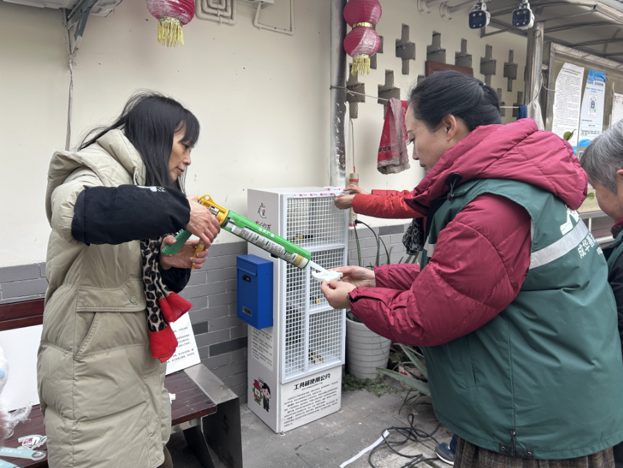 昭青路社区“微网连心·院落便民箱安装”主题活动第7张