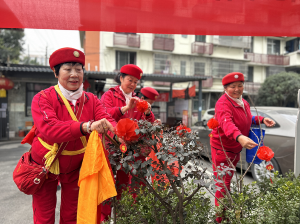 昭青路社区“红灯笼下聚邻里˙欢声笑语迎新春”微项目第2张