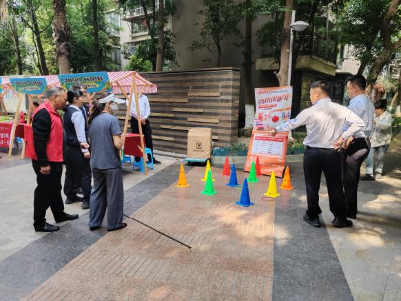 “邻里集市进社区•便民服务零距离”--仁义路邻里集市第12张