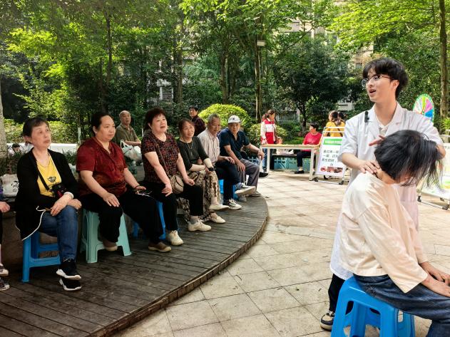 西林社区翠林华庭 “科学养生・精准健康” 微活动第3张