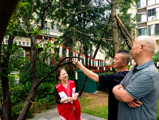 “健康生活进院落，便民集市暖人心” 微活动第4张