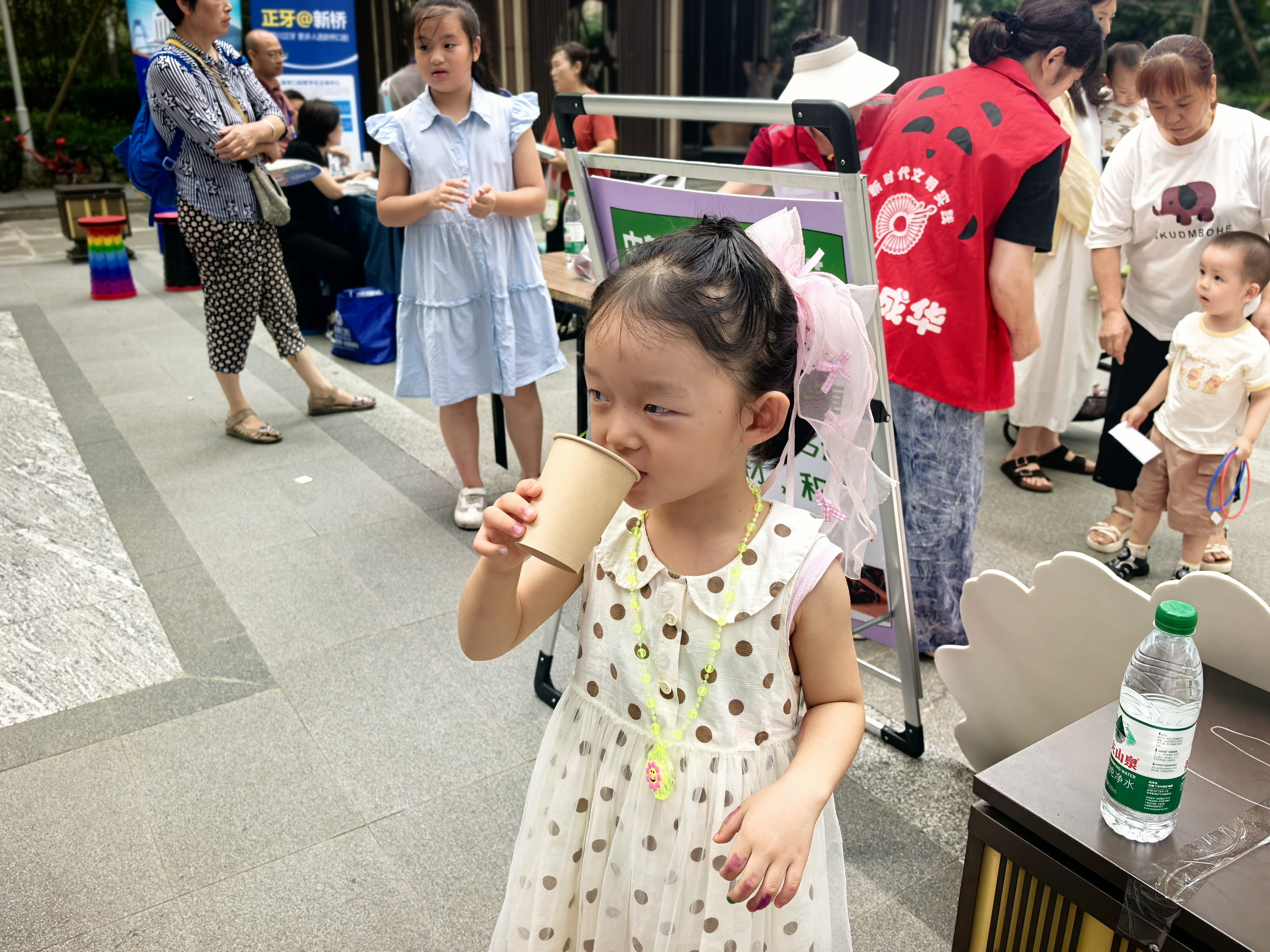 西林社区“健康生活进院落，便民集市暖人心” 微活动第3张