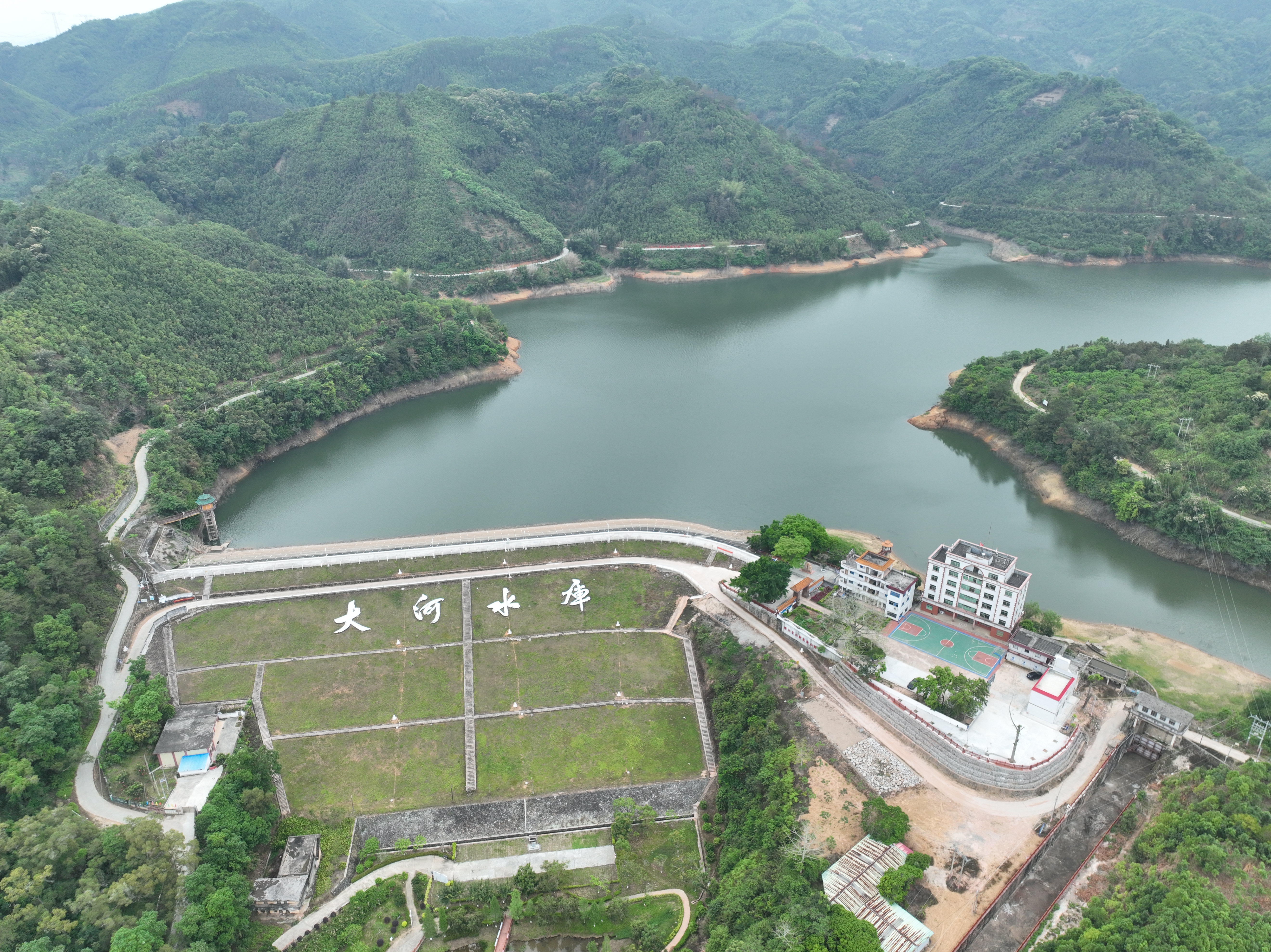 西江河畔筑安澜–中交广航局郁南水利项目建设纪实